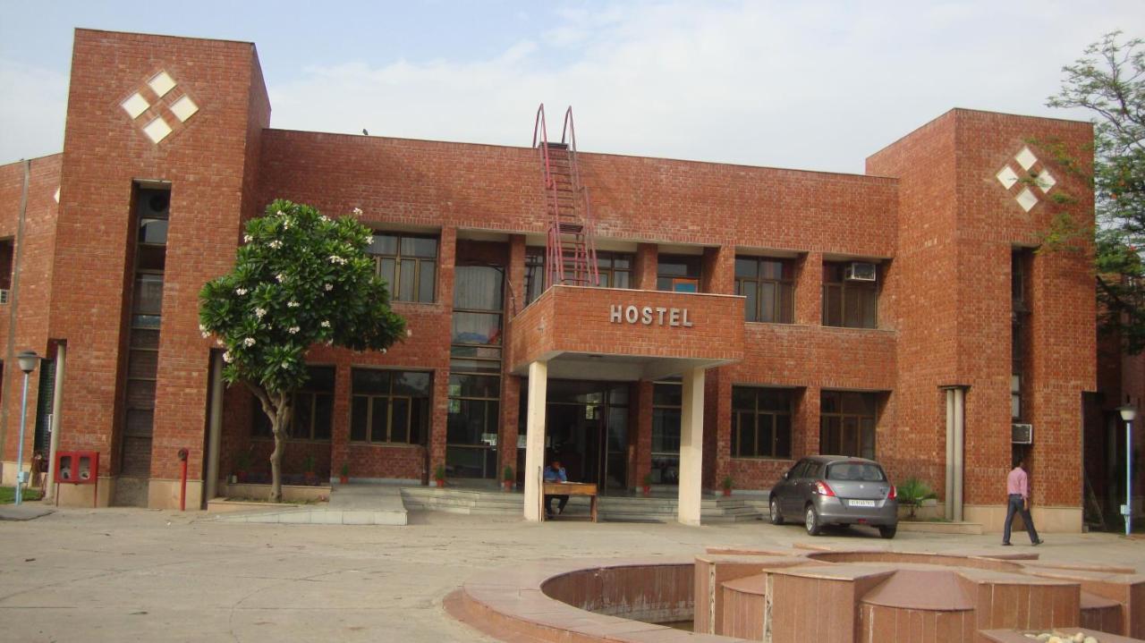 הוסטל דלהי Ymca Greater Noida Programme Centre מראה חיצוני תמונה